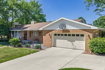 215 8th Street, Reedsburg, WI 53959 - Photo 1