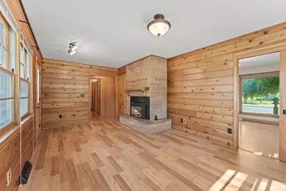 215 8th Street, Reedsburg, WI 53959 - Photo 15
