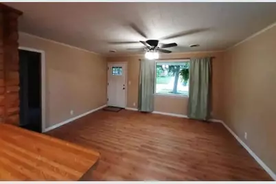 242 Winnebago Avenue, Portage, WI 53901 - Photo 3