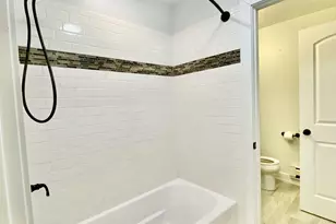 5339 Brody Dr, Madison, WI 53705 - Photo 13