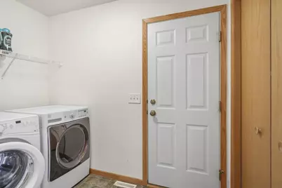 1565 Okeeffe Avenue, Sun Prairie, WI 53590 - Photo 19