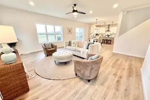 400 Michelle Ln, Cottage Grove, WI 53527 - Photo 9