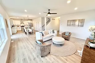 400 Michelle Ln, Cottage Grove, WI 53527 - Photo 11
