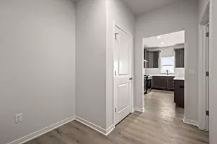 400 Michelle Ln, Cottage Grove, WI 53527 - Photo 11