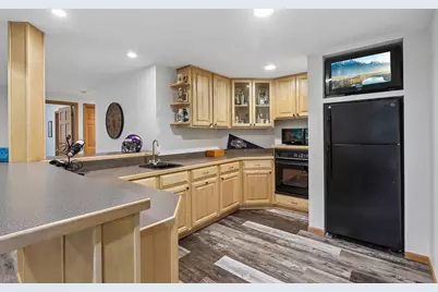 1917 Winchester Way, Waunakee, WI 53597 - Photo 31