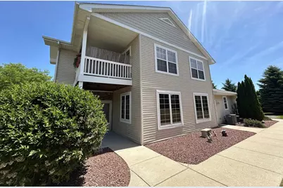 4636 Woodgate Drive, Janesville, WI 53546 - Photo 3