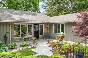 N5667 Lac Verde Cir, Green Lake, WI 54941 - Photo 5