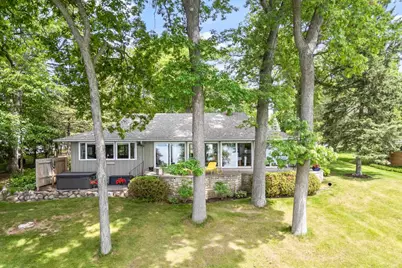N5667 Lac Verde Circle, Green Lake, WI 54941 - Photo 3