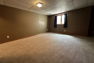2401 Autumn Crest Rd, Stoughton, WI 53589 - Photo 17