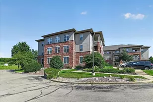 141 Metro Terrace, Madison, WI 53718 - Photo 5
