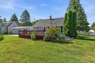 704 E South St, Beaver Dam, WI 53916 - Photo 5