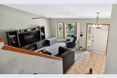 6217 Adobe Way, Madison, WI 53719 - Photo 7