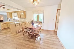 751 N Wright Rd, Janesville, WI 53546 - Photo 7
