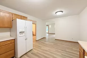 512 Old Indian Trail, DeForest, WI 53532 - Photo 19