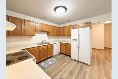 512 Old Indian Trail, DeForest, WI 53532 - Photo 17