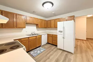 512 Old Indian Trail, DeForest, WI 53532 - Photo 17