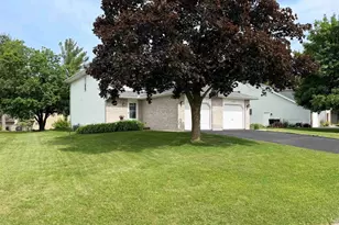 512 Old Indian Trail, DeForest, WI 53532 - Photo 3