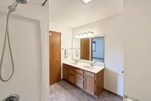 512 Old Indian Trail, DeForest, WI 53532 - Photo 43