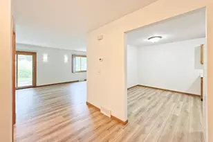 512 Old Indian Trail, DeForest, WI 53532 - Photo 13