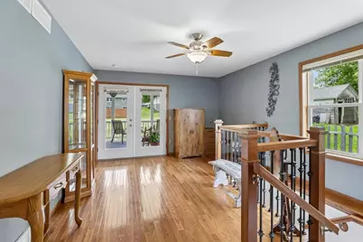 129 W Main Street, Dane, WI 53529 - Photo 9