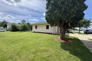 300 S Park St, Albany, WI 53502 - Photo 51