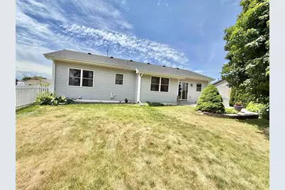 4630 Glacier View Drive, Milton, WI 53563 - Photo 5