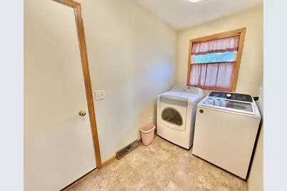 4630 Glacier View Drive, Milton, WI 53563 - Photo 15