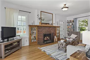 211 Vista Rd, Madison, WI 53726 - Photo 5