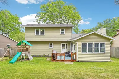 5838 Roanoke Drive, Fitchburg, WI 53719 - Photo 31