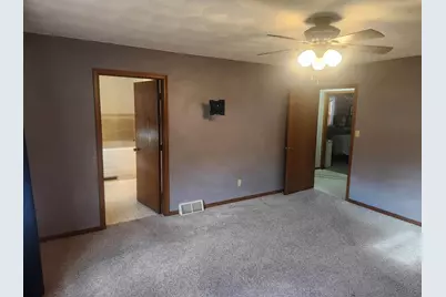 3029 6th Avenue, Monroe, WI 53566 - Photo 23