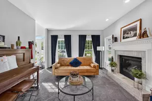 3098 Barrington Hills Ct, Fitchburg, WI 53711 - Photo 5