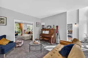 3098 Barrington Hills Ct, Fitchburg, WI 53711 - Photo 7