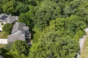 3098 Barrington Hills Ct, Fitchburg, WI 53711 - Photo 59