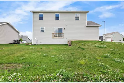 372 Orchid Avenue, Stoughton, WI 53589 - Photo 33