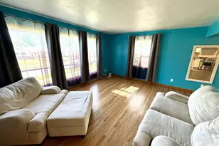 4701 Starker Ave, Madison, WI 53716 - Photo 7