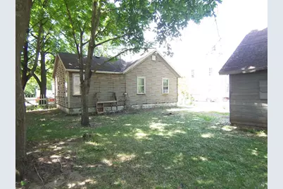 1721 Harrison Avenue, Beloit, WI 53511 - Photo 9
