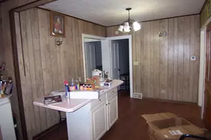 1721 Harrison Ave, Beloit, WI 53511 - Photo 11