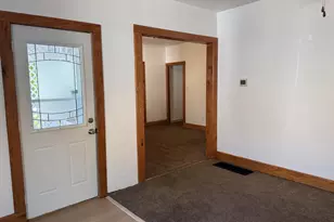701 Hamilton St, Portage, WI 53901 - Photo 5