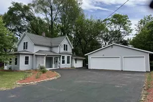 701 Hamilton St, Portage, WI 53901 - Photo 1