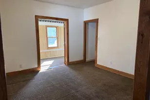 701 Hamilton St, Portage, WI 53901 - Photo 9