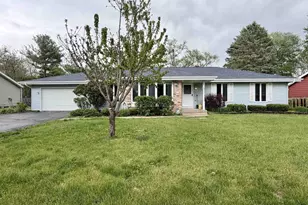 928 Columbia Dr, Janesville, WI 53546 - Photo 1
