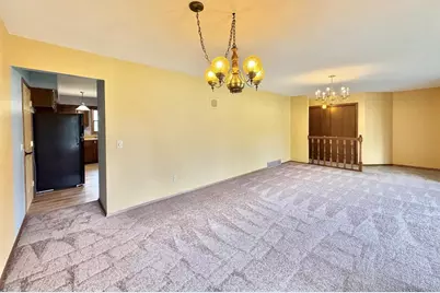 928 Columbia Drive, Janesville, WI 53546 - Photo 5