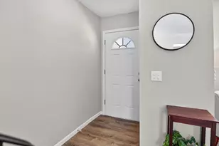 4706 Jenewein Rd, Madison, WI 53711 - Photo 7