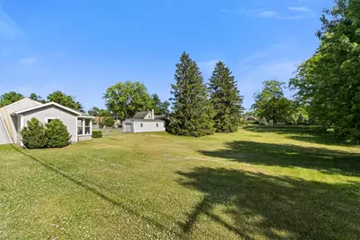 327 N Main Street, Pardeeville, WI 53954 - Photo 27
