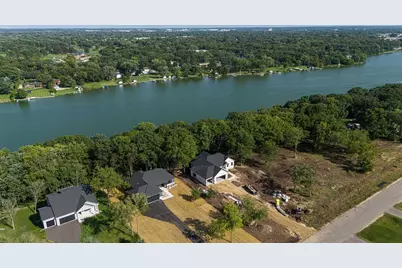 2345 Pow Wow Trail, Beloit, WI 53511 - Photo 3