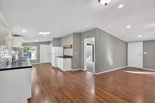 868 Norman Dr, Stoughton, WI 53589 - Photo 7