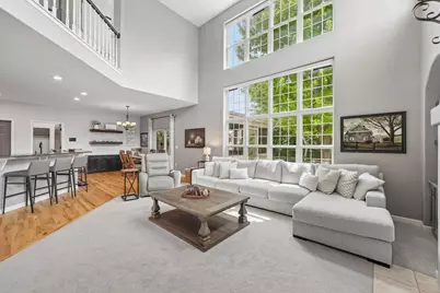 261 Ridgeway Path, Oconomowoc, WI 53066 - Photo 5