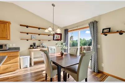 2922 Interlaken Pass, Madison, WI 53719 - Photo 9