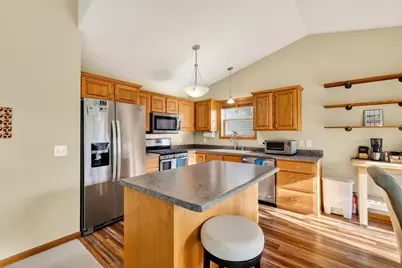 2922 Interlaken Pass, Madison, WI 53719 - Photo 5