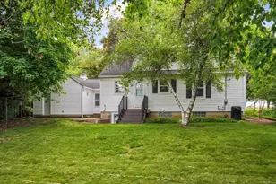 653 Orchard Dr, Madison, WI 53711 - Photo 57